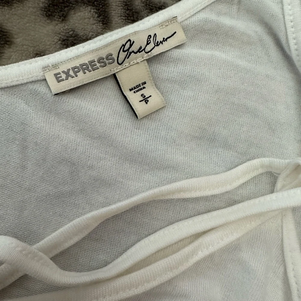 2015 Express One Eleven Double V-neck Strappy Front Cami Tank Top White Small